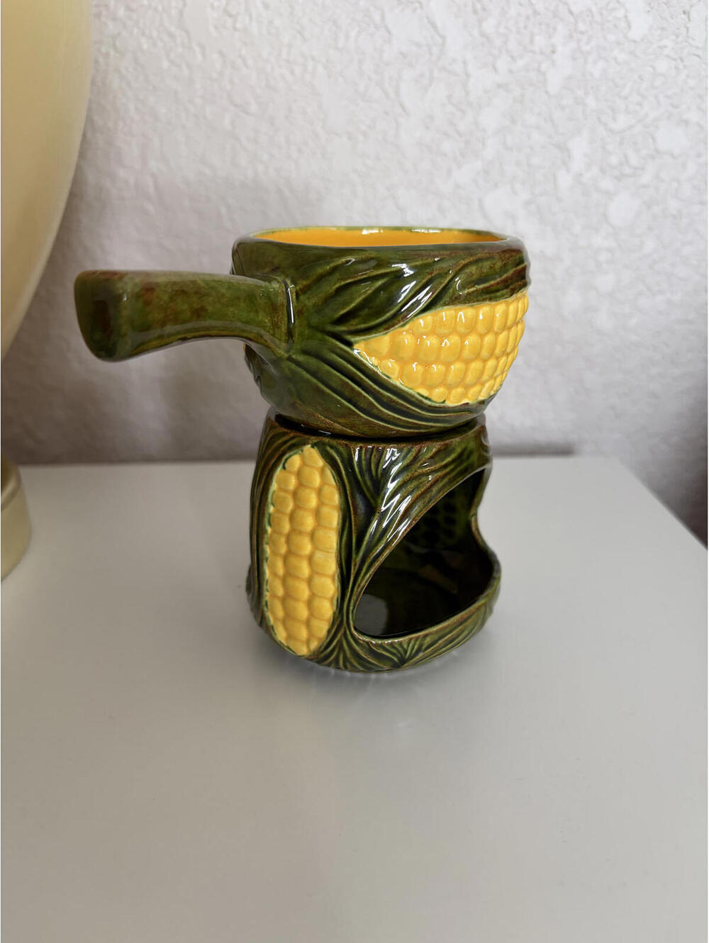 Vintage ceramic corn-on-the-cob butter melter warmer